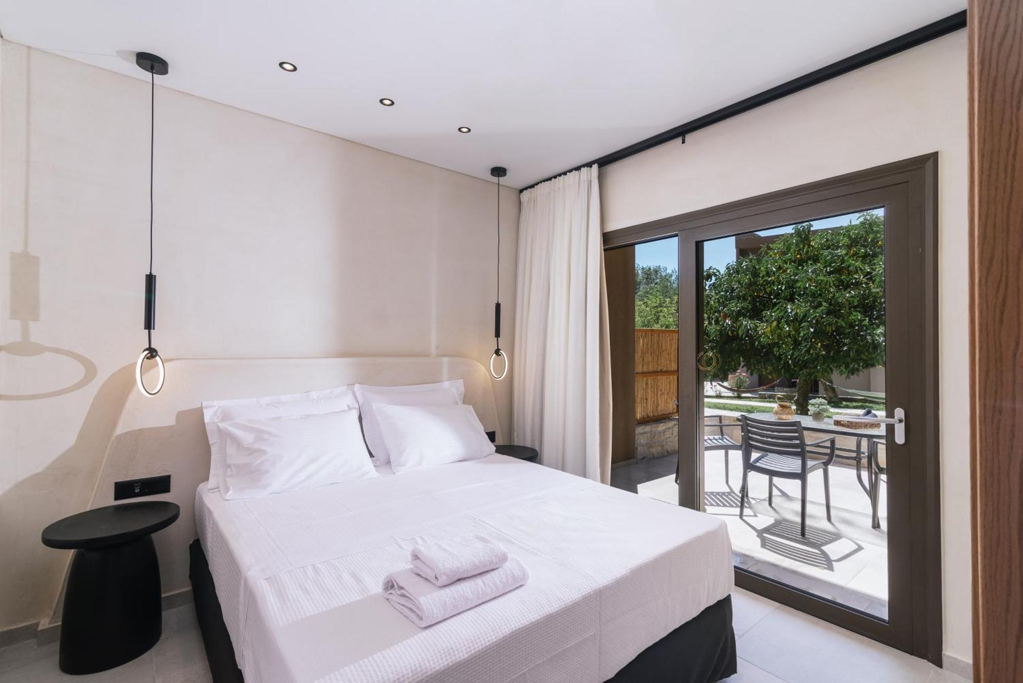Idi Hotel Зарос Экстерьер фото
