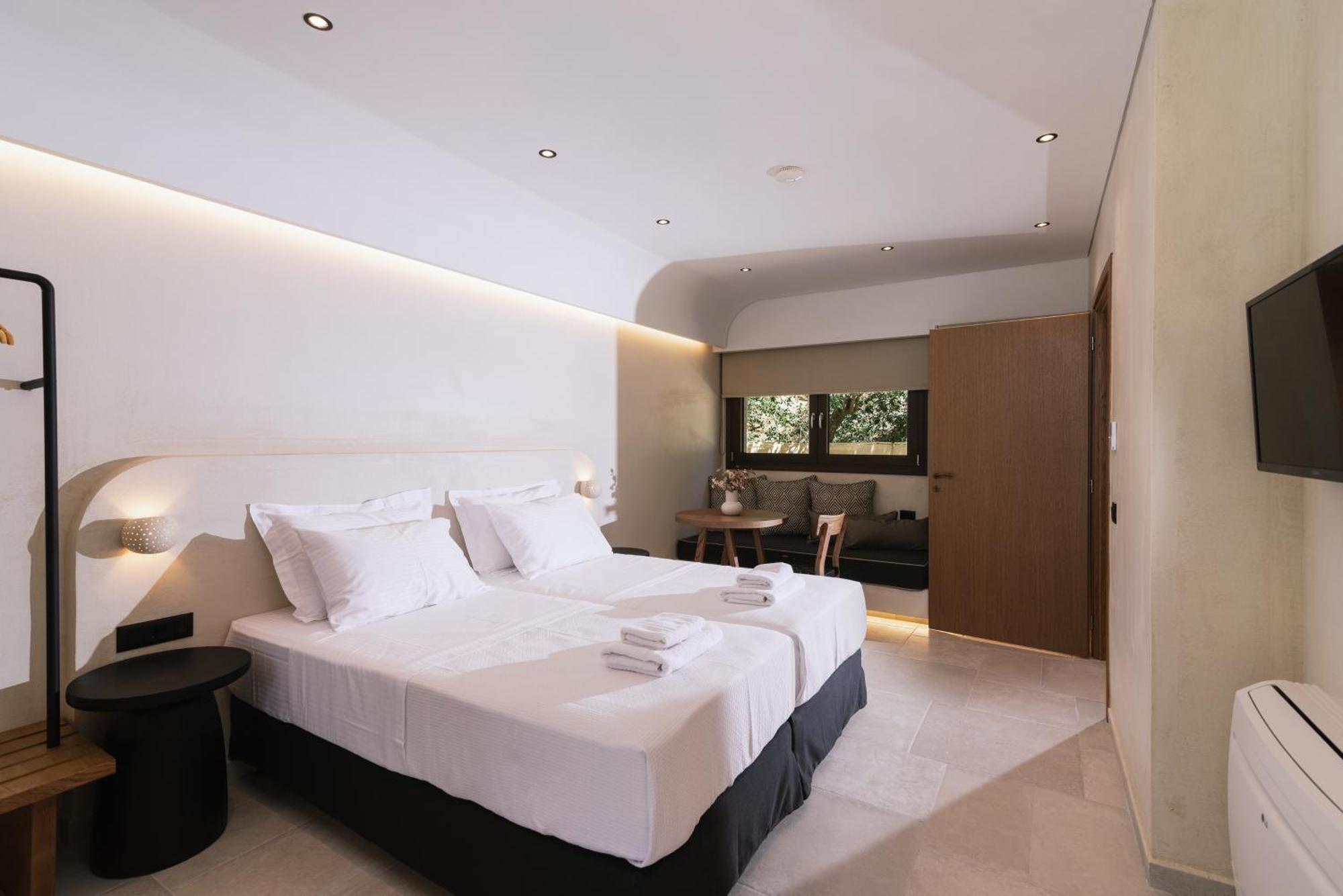 Idi Hotel Зарос Экстерьер фото